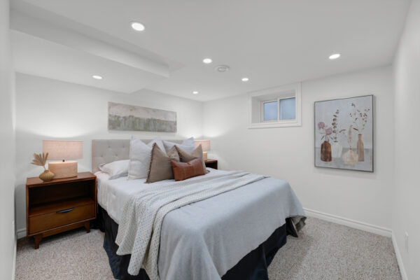 10-Oakley-Boulevard-Toronto-Web-Salisbury-49