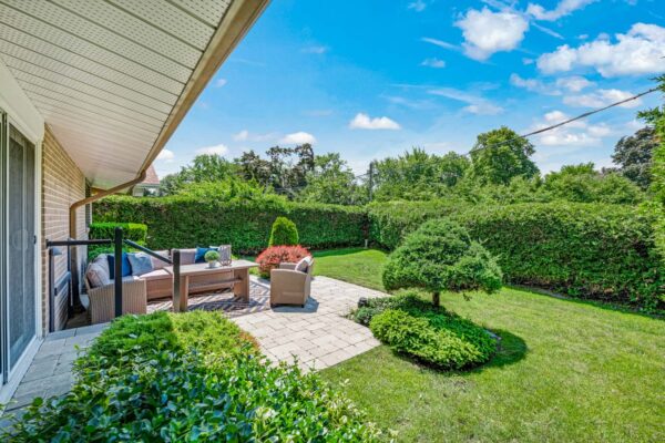 10-Oakley-Boulevard-Toronto-Web-Salisbury-55