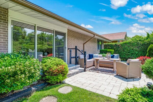10-Oakley-Boulevard-Toronto-Web-Salisbury-61