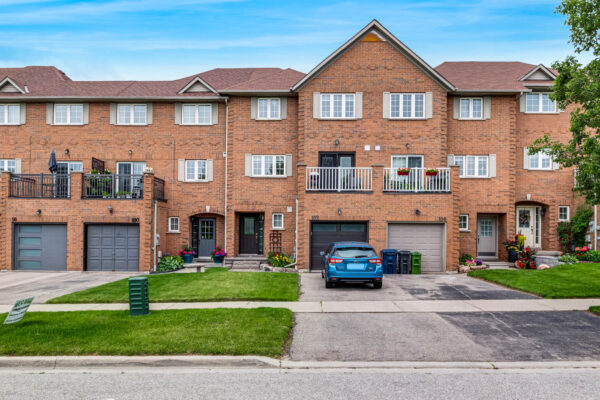 102-Bridgend-Street-Toronto-Web-Salisbury-7