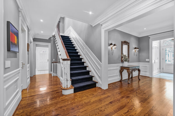 127-Buckingham-Avenue-Toronto-Web-Salisbury-36