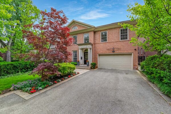 127-Buckingham-Avenue-Toronto-Web-Salisbury-5