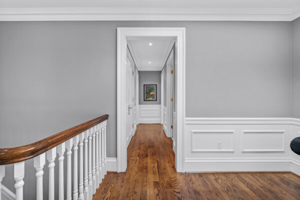 127-Buckingham-Avenue-Toronto-Web-Salisbury-50