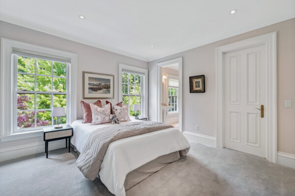 127-Buckingham-Avenue-Toronto-Web-Salisbury-51