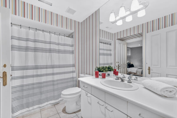 127-Buckingham-Avenue-Toronto-Web-Salisbury-71