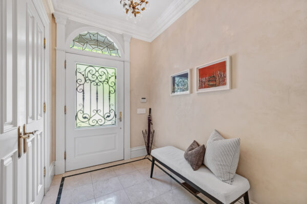 127-Buckingham-Avenue-Toronto-Web-Salisbury-9