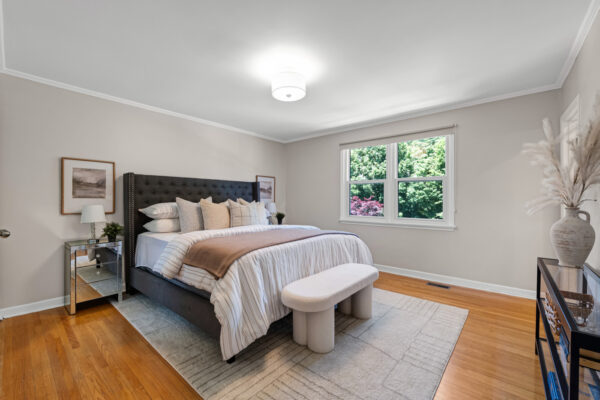 14-Manorpark-Court-Toronto-Web-Salisbury-39