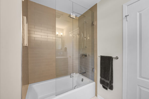 14-Manorpark-Court-Toronto-Web-Salisbury-49
