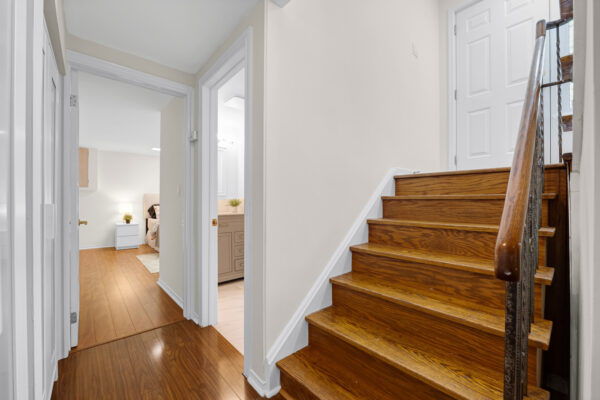 14-Manorpark-Court-Toronto-Web-Salisbury-53