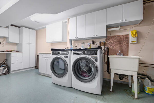 14-Manorpark-Court-Toronto-Web-Salisbury-62