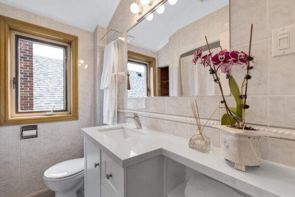 142-Divadale-Drive-Toronto-Web-Salisbury-40