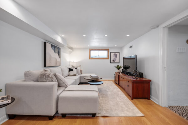 142-Divadale-Drive-Toronto-Web-Salisbury-44