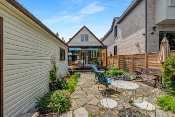 142-Divadale-Drive-Toronto-Web-Salisbury-63