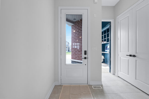 15-Ainslie-Hill-Crescent-Sutton-Web-Salisbury-11