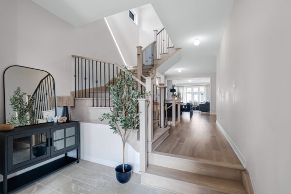 15-Ainslie-Hill-Crescent-Sutton-Web-Salisbury-12