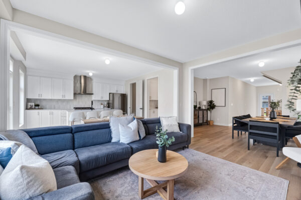15-Ainslie-Hill-Crescent-Sutton-Web-Salisbury-19