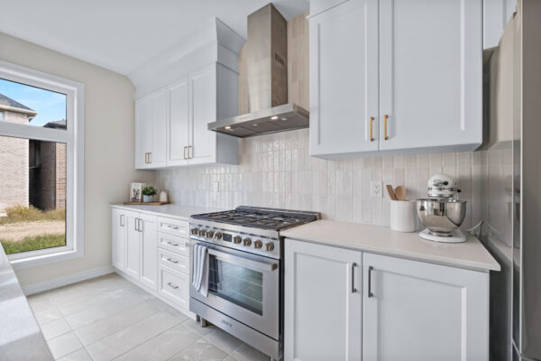 15-Ainslie-Hill-Crescent-Sutton-Web-Salisbury-26
