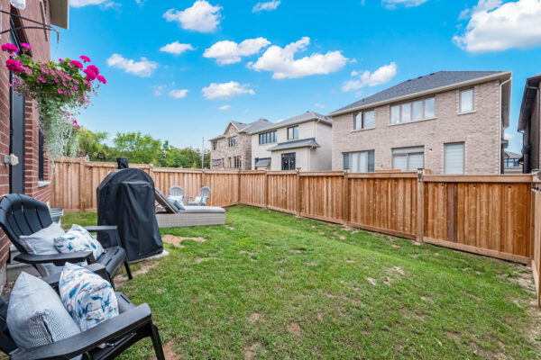 15-Ainslie-Hill-Crescent-Sutton-Web-Salisbury-59