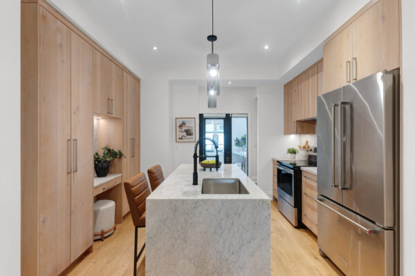 16-Essex-Street-Toronto-Web-Salisbury-21