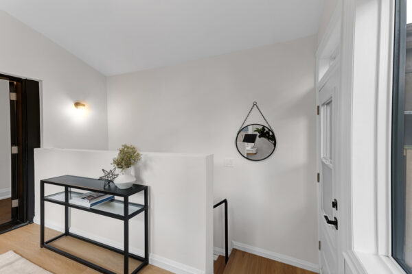 16-Essex-Street-Toronto-Web-Salisbury-33