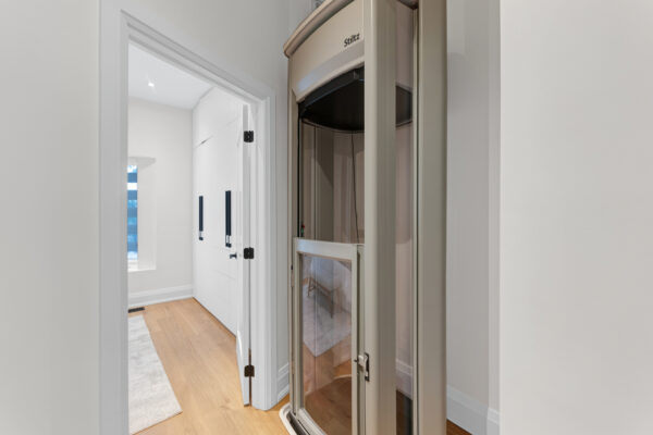 16-Essex-Street-Toronto-Web-Salisbury-37
