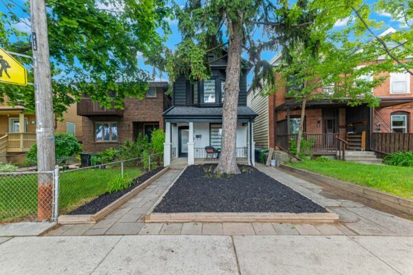 16-Essex-Street-Toronto-Web-Salisbury-4