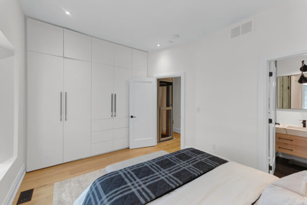 16-Essex-Street-Toronto-Web-Salisbury-40