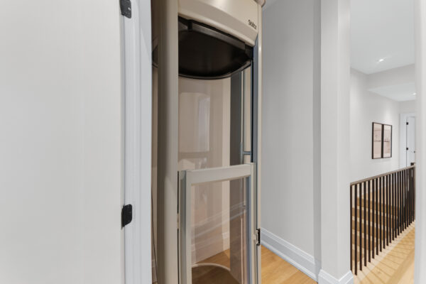 16-Essex-Street-Toronto-Web-Salisbury-42