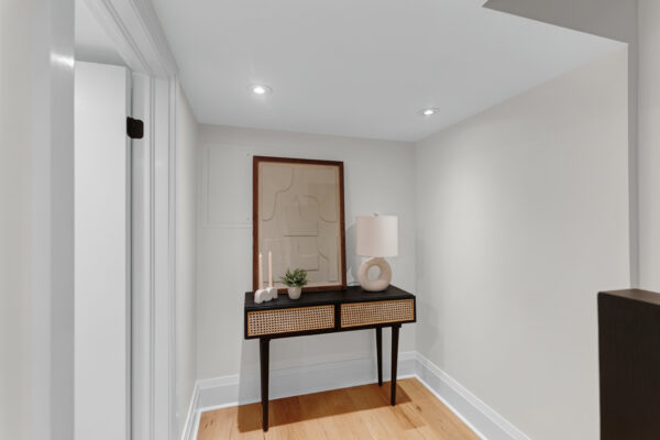 16-Essex-Street-Toronto-Web-Salisbury-57