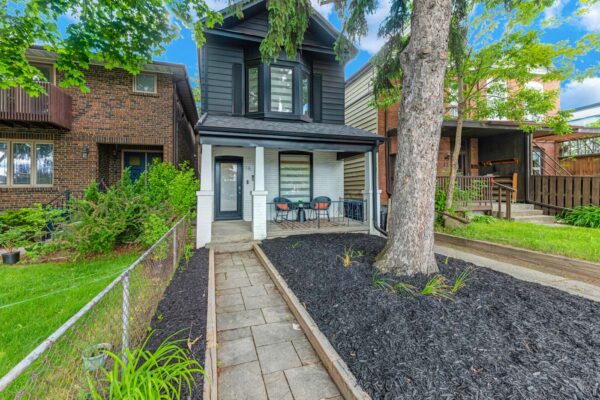 16-Essex-Street-Toronto-Web-Salisbury-7