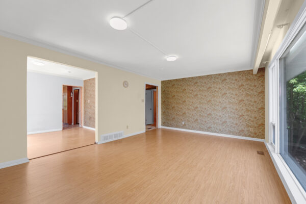 209-Burbank-Drive-Toronto-Web-Salisbury-24