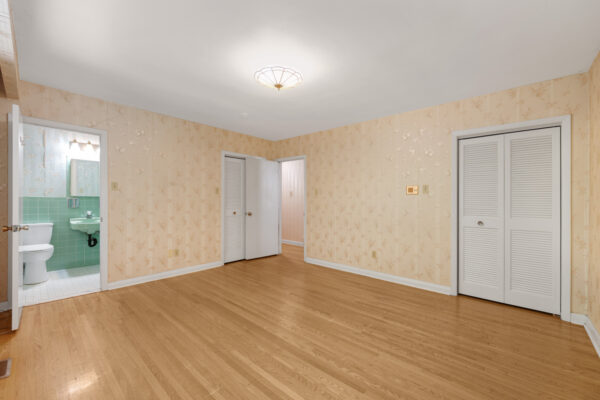 209-Burbank-Drive-Toronto-Web-Salisbury-27