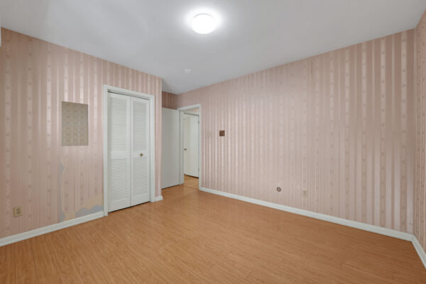 209-Burbank-Drive-Toronto-Web-Salisbury-31
