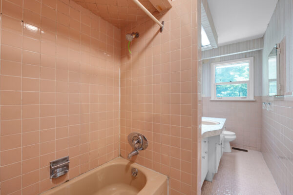 209-Burbank-Drive-Toronto-Web-Salisbury-36