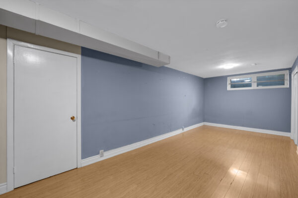 209-Burbank-Drive-Toronto-Web-Salisbury-46