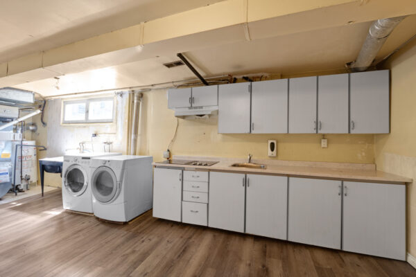 209-Burbank-Drive-Toronto-Web-Salisbury-49