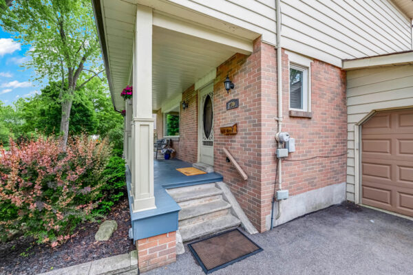 230-Rouge-Hills-Drive-Toronto-Web-Salisbury-10