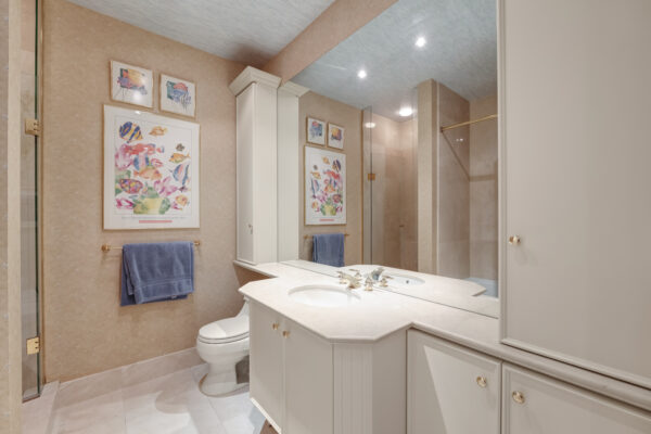 33-Delisle-Avenue-#1004-Toronto-Web-Salisbury-52