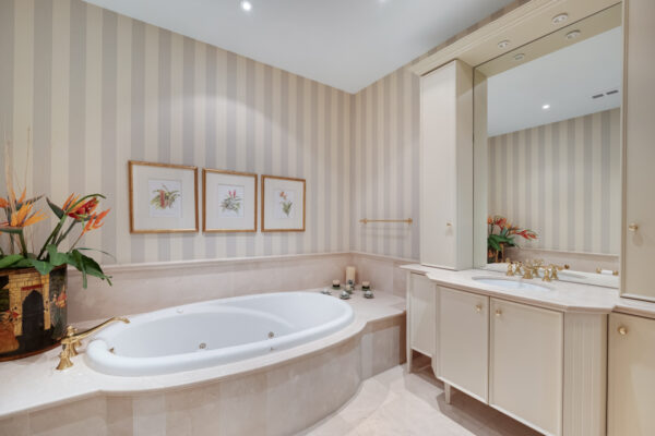 33-Delisle-Avenue-#1004-Toronto-Web-Salisbury-61