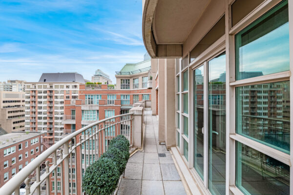 33-Delisle-Avenue-#1004-Toronto-Web-Salisbury-72