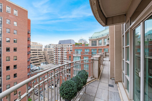 33-Delisle-Avenue-#1004-Toronto-Web-Salisbury-73