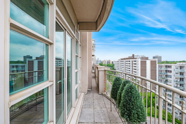 33-Delisle-Avenue-#1004-Toronto-Web-Salisbury-78