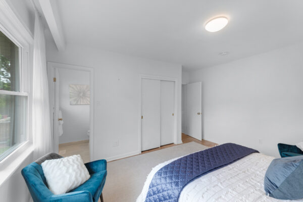 43-Viamede-Crescent-Toronto-Web-Salisbury-29