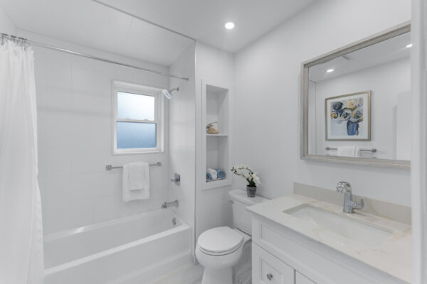 43-Viamede-Crescent-Toronto-Web-Salisbury-33