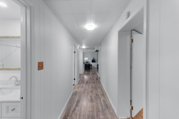 43-Viamede-Crescent-Toronto-Web-Salisbury-49