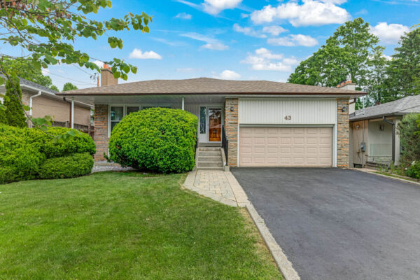 43-Viamede-Crescent-Toronto-Web-Salisbury-7