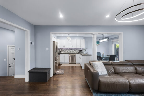 77-Bird-Street-Barrie-Web-Salisbury-14