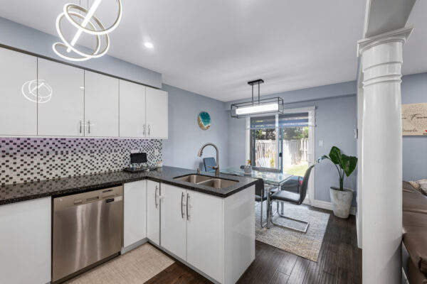 77-Bird-Street-Barrie-Web-Salisbury-17