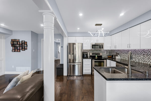 77-Bird-Street-Barrie-Web-Salisbury-20