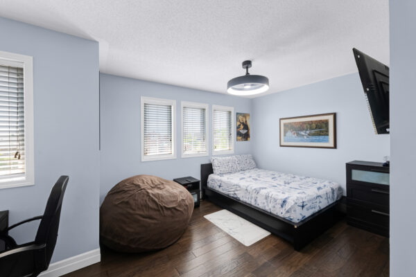 77-Bird-Street-Barrie-Web-Salisbury-33